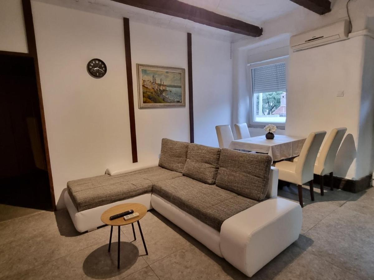 Apartment Rino Рийека Екстериор снимка